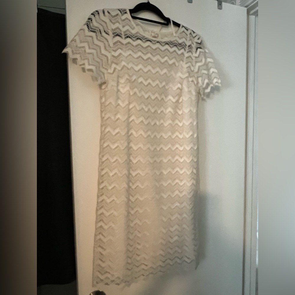 Elegant off white Lace Dress